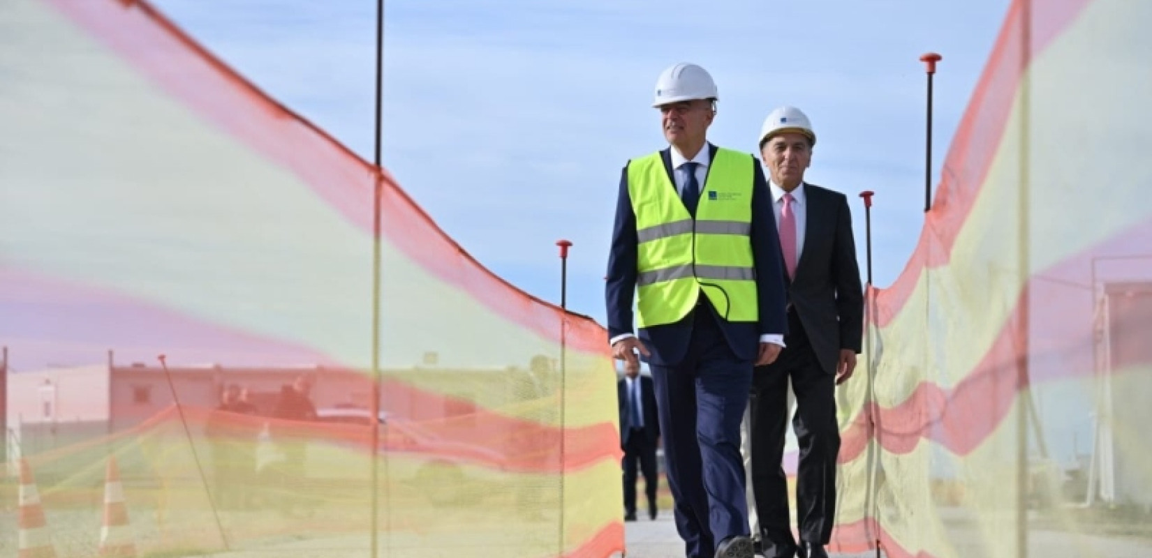 Θεσσαλονίκη: Επίσκεψη Δένδια στο υπό ανέγερση Πανεπιστημιακό Παιδιατρικό Νοσοκομείο - «Έργο υπερεθνικής σημασίας για τα Βαλκάνια» Θεσσαλονίκη: Επίσκεψη Δένδια στο υπό ανέγερση Πανεπιστημιακό Παιδιατρικό Νοσοκομείο - «Έργο υπερεθνικής σημασίας για τα Βαλκάνια»