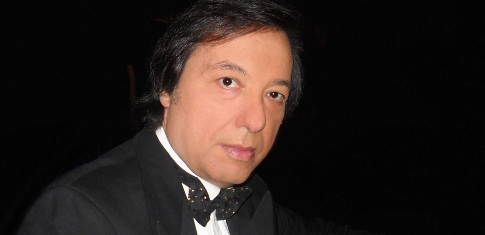 Πέθανε ο μαέστρος Γιώργος Νιάρχος, πρώην καλλιτεχνικός διευθυντής του Φεστιβάλ Θεσσαλονίκης Πέθανε ο μαέστρος Γιώργος Νιάρχος, πρώην καλλιτεχνικός διευθυντής του Φεστιβάλ Θεσσαλονίκης