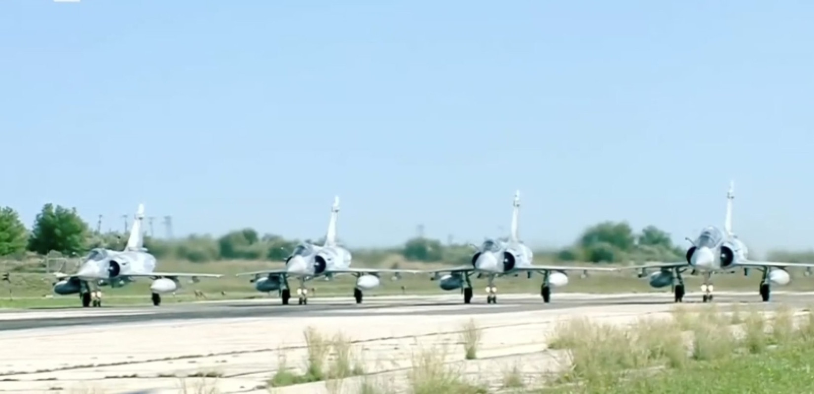 Η Τανάγρα «ζωντάνεψε» με Mirage και Rafale - Εντυπωσιακή παρουσίαση ισχύος (βίντεο) Η Τανάγρα «ζωντάνεψε» με Mirage και Rafale - Εντυπωσιακή παρουσίαση ισχύος (βίντεο)