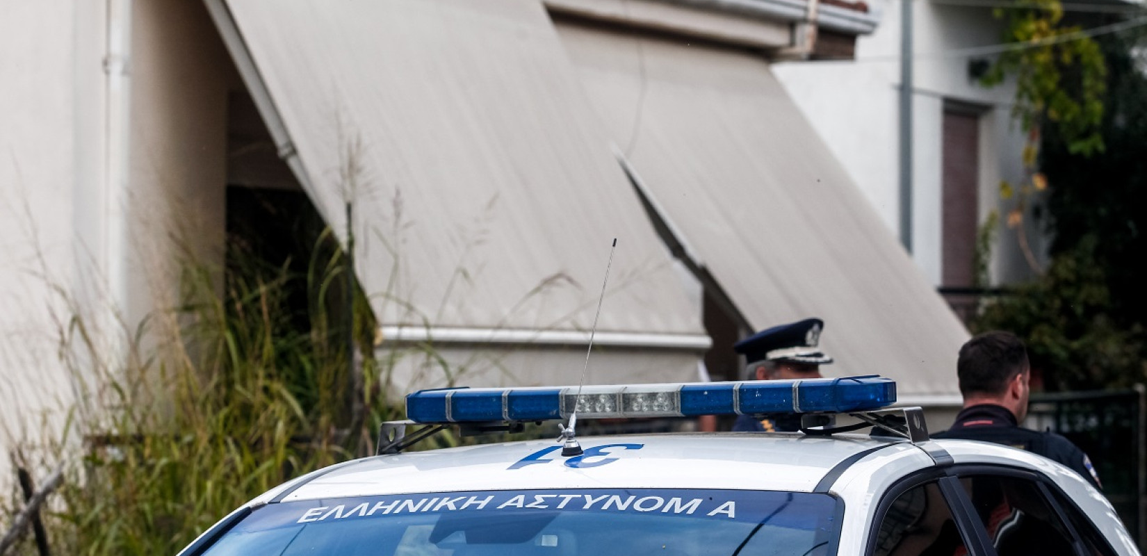 Τρίκαλα: Προθεσμία για την Παρασκευή πήρε ο 18χρονος που έπνιξε τη μητέρα του Τρίκαλα: Προθεσμία για την Παρασκευή πήρε ο 18χρονος που έπνιξε τη μητέρα του