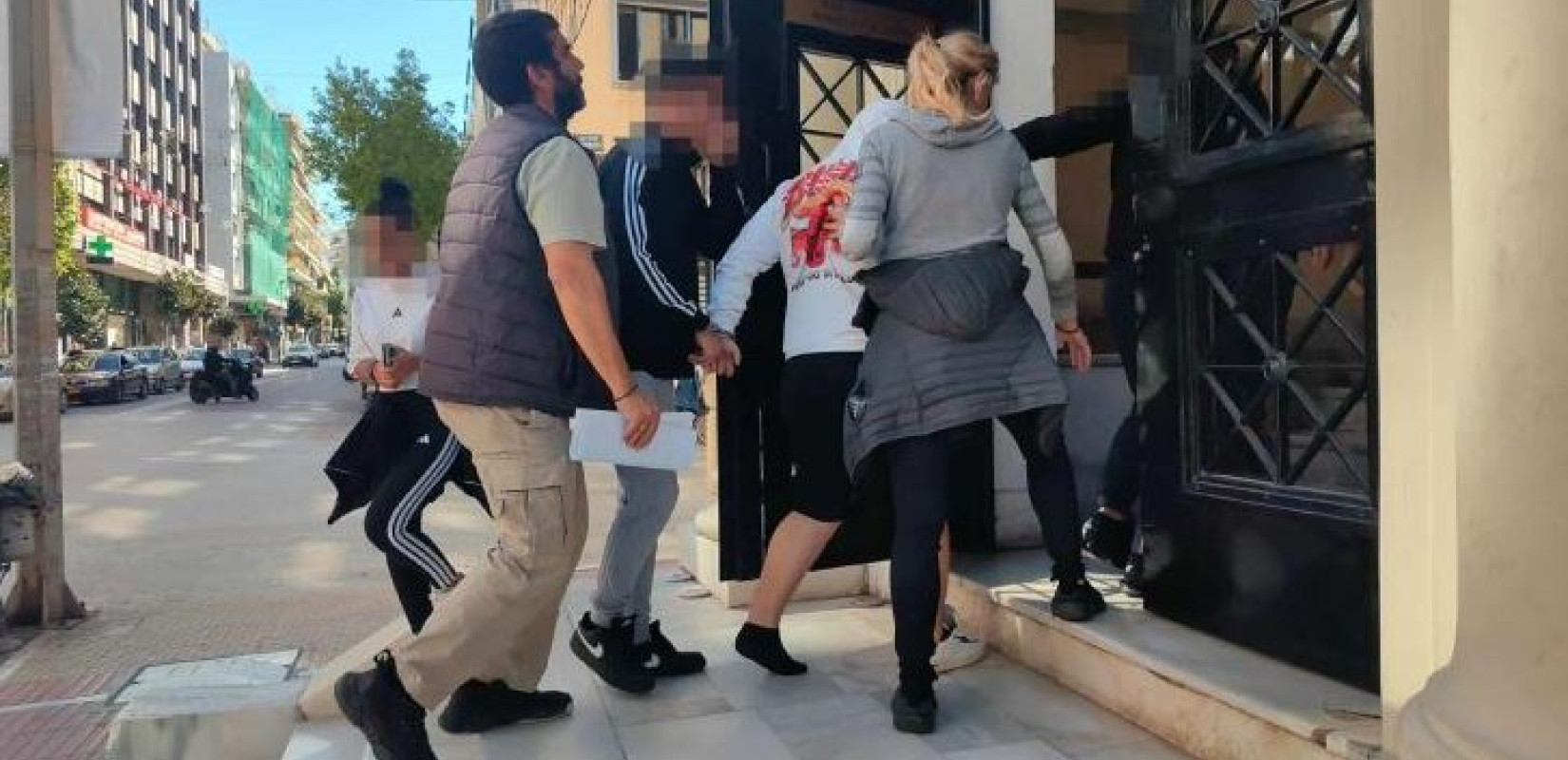 Πάτρα: Ελεύθεροι οι 2 από τους 3 ανήλικους για το οπαδικό επεισόδιο - Την Παρασκευή απολογείται ο 17χρονος