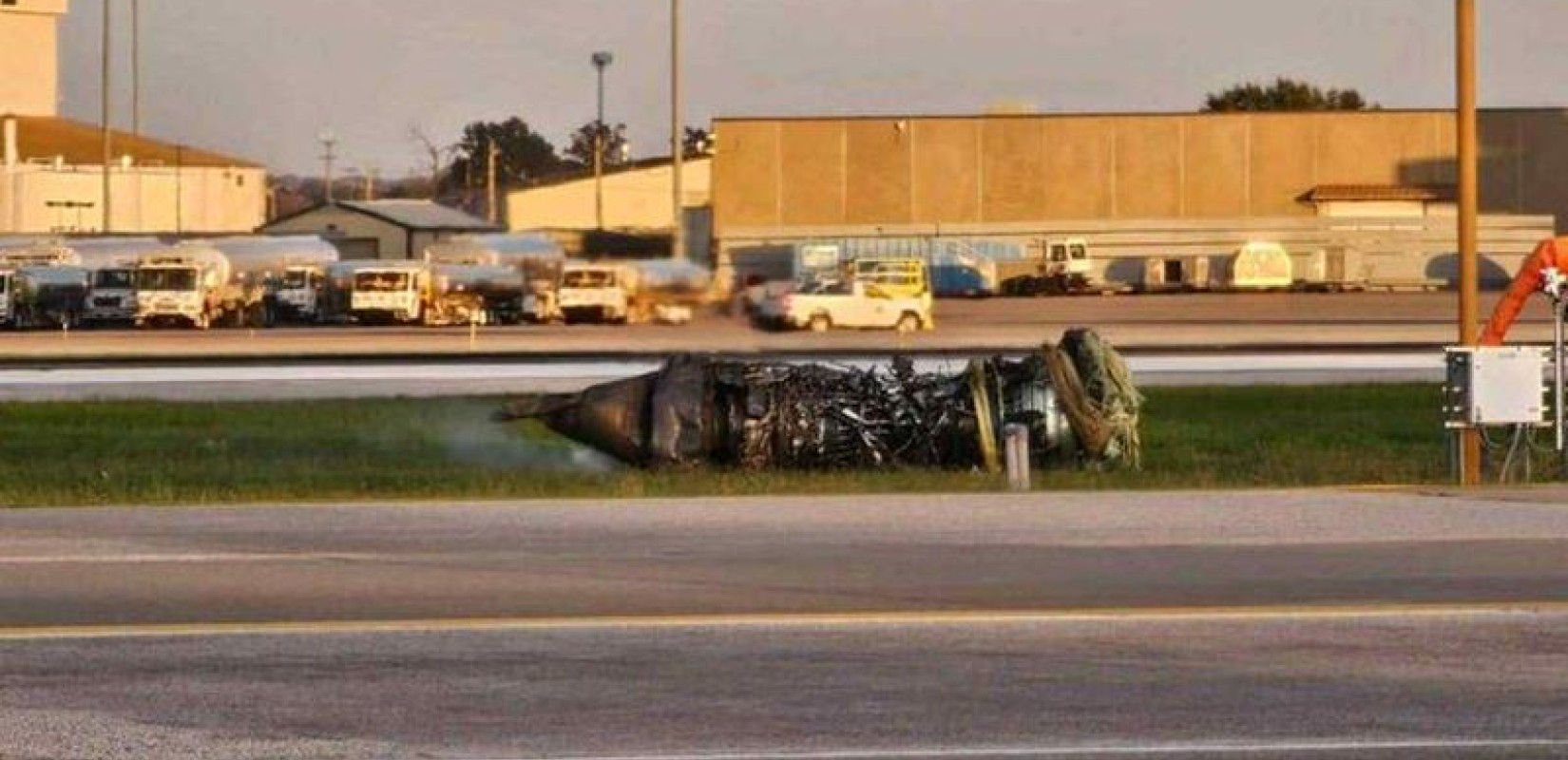 ΗΠΑ: Δώδεκα οι νεκροί από τη συντριβή αεροσκάφους στο Κεντάκι - Ο κινητήρας αποκολλήθηκε πριν απογειωθεί (βίντεο)