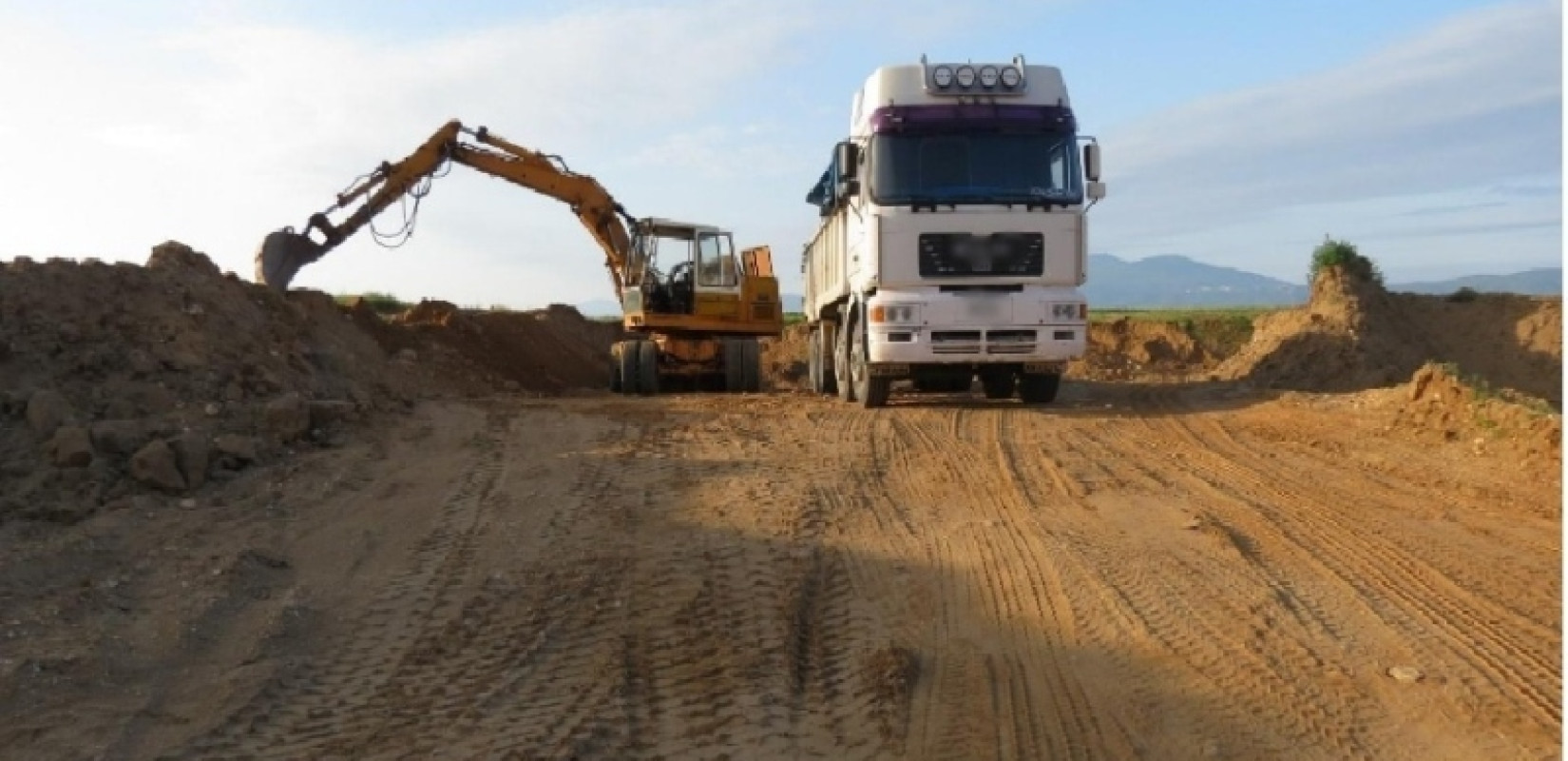 Θεσσαλονίκη: Δύο άτομα κατηγορούνται για παράνομη εξόρυξη άμμου σε περιοχή NATURA 2000
