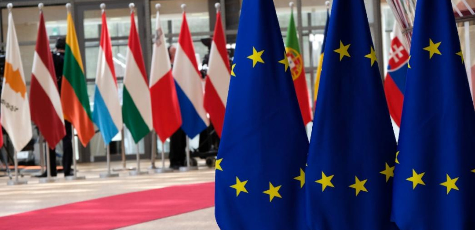 Σύνοδος κορυφής ΕΕ - Λατινικής Αμερικής: Πάνω από 50 χώρες απέρριψαν «τη χρήση ισχύος» με φόντο της επιθέσεις των ΗΠΑ