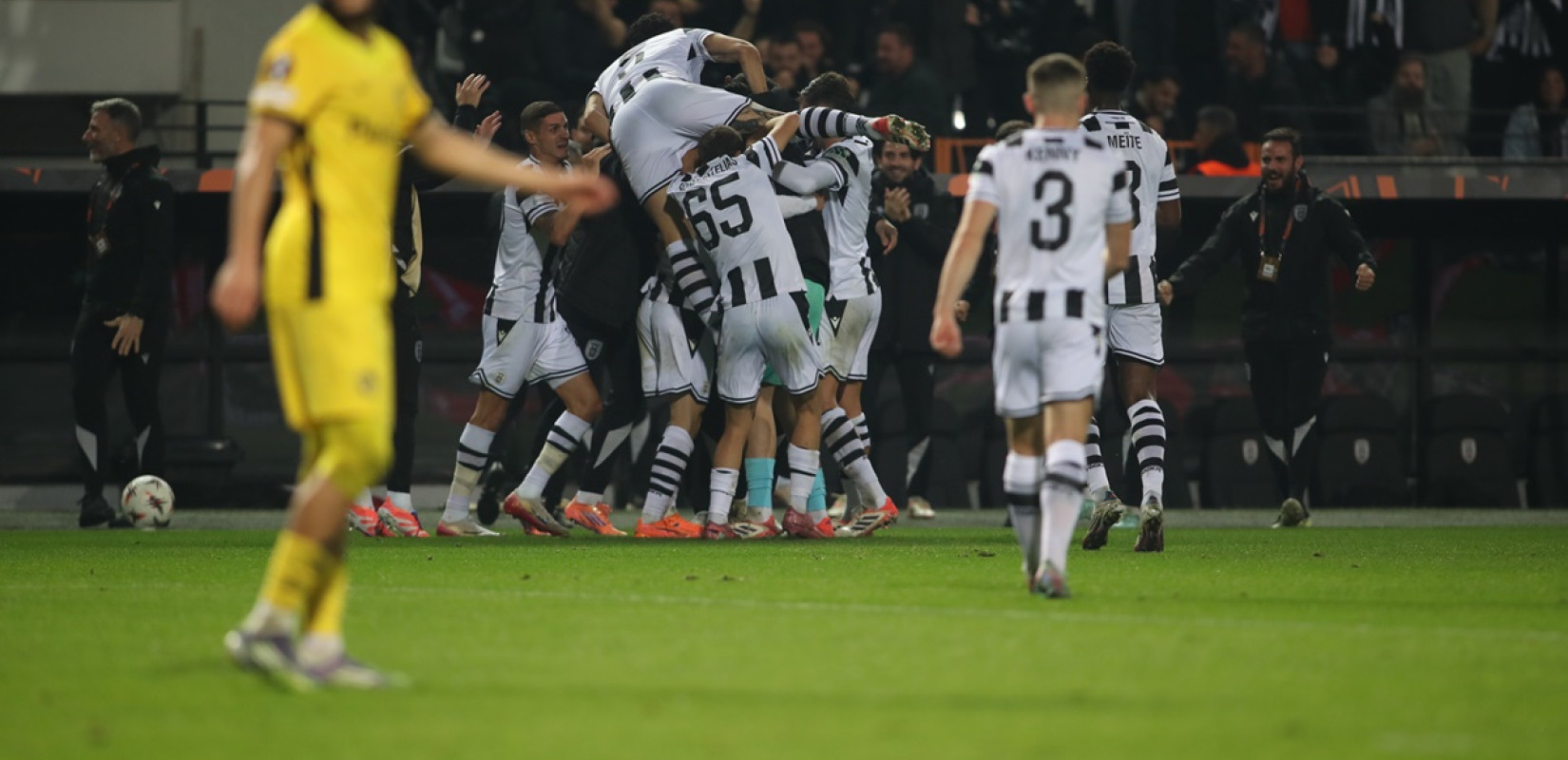 ΠΑΟΚ - Γιουνγκ Μπόις 4-0: Το «τρένο» του Λουτσέσκου δεν σταματά πουθενά