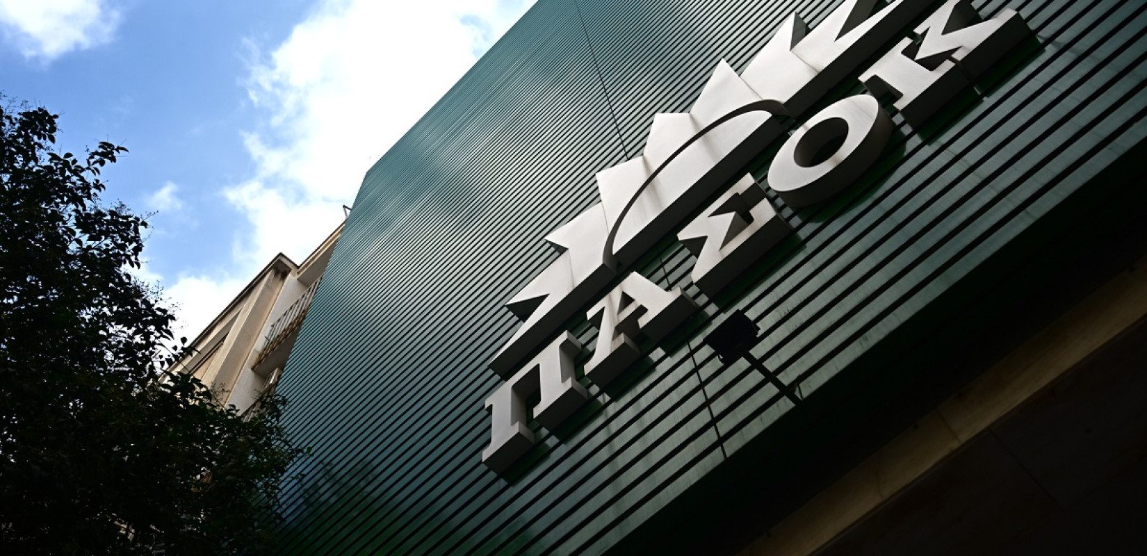 Σκληρό ροκ από το ΠΑΣΟΚ- ΚΙΝΑΛ στη συζήτηση στη Βουλή για τον ΟΠΕΚΕΠΕ