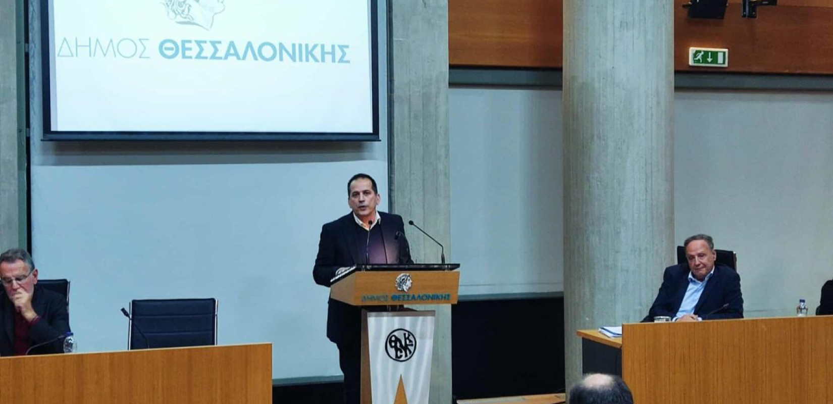 Η απάντηση Αγγελουδη στον Πέγκα για Μπουτάρη και Λ. Στρατού