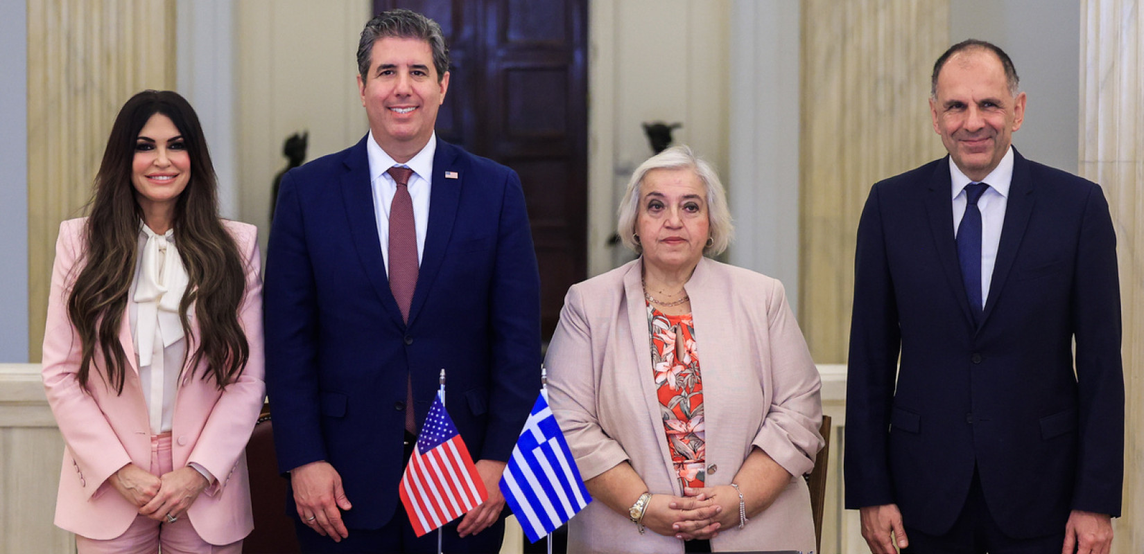 Υπεγράφη η συμφωνία Ελλάδας-ΗΠΑ στο υπουργείο Εξωτερικών