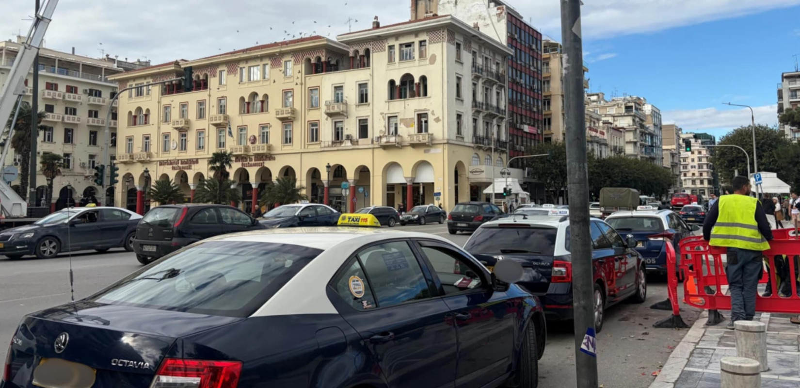 Θεσσαλονίκη: «Πήραν φωτιά» τα ταξίμετρα λόγω της διακοπής λειτουργίας του μετρό (βίντεο)