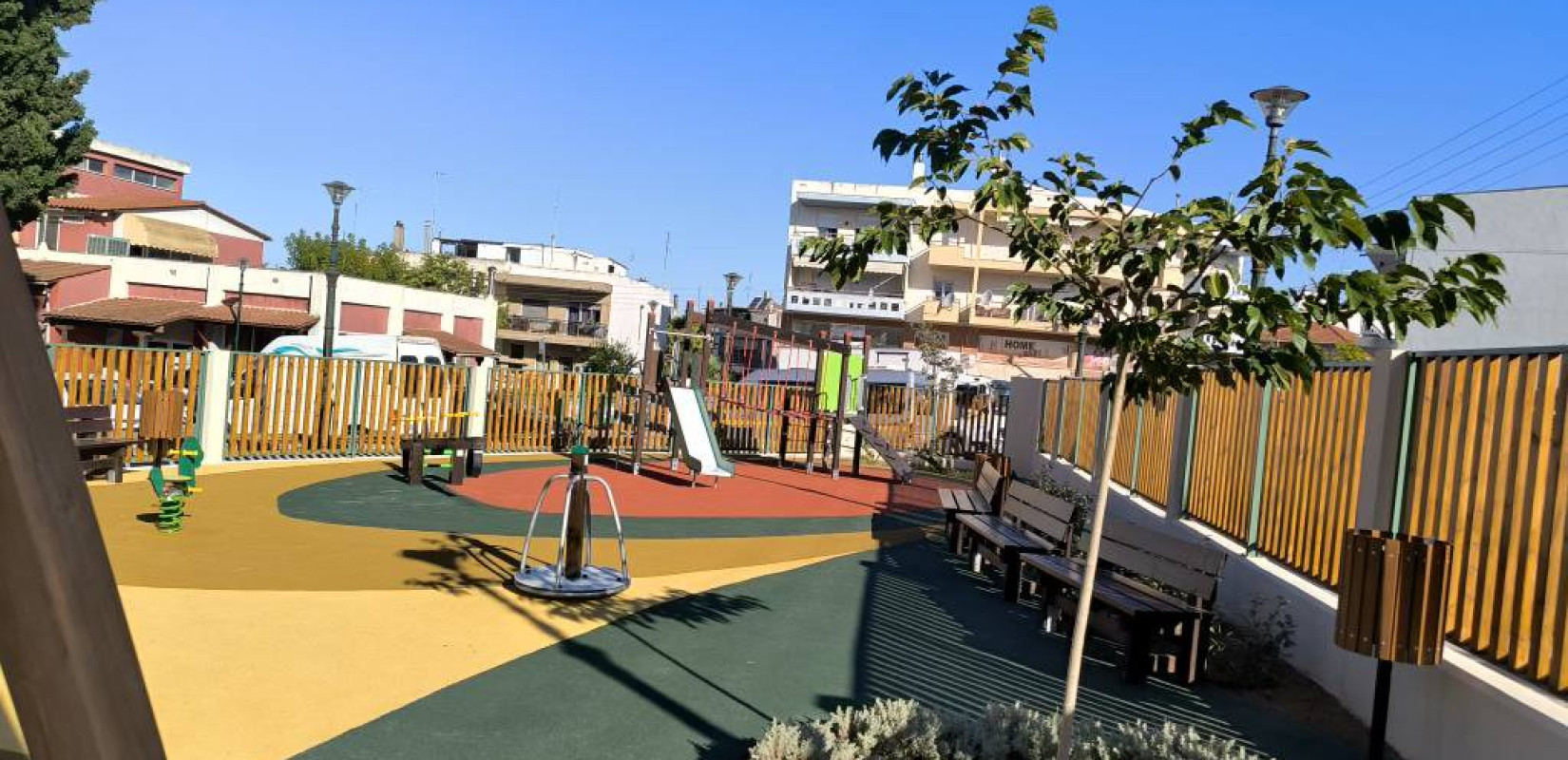 Δήμος Θερμαϊκού: Παραδόθηκε η καινούρια παιδική χαρά στη Ν. Μηχανιώνα