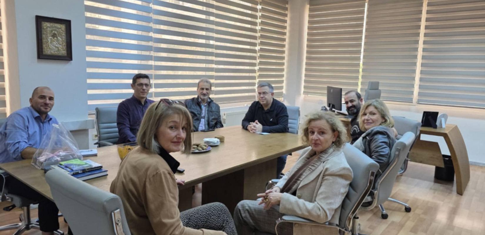 Η Αποκεντρωμένη Διοίκηση Μακεδονίας - Θράκης παραχώρησε υπολογιστές σε εκπαιδευτικούς φορείς