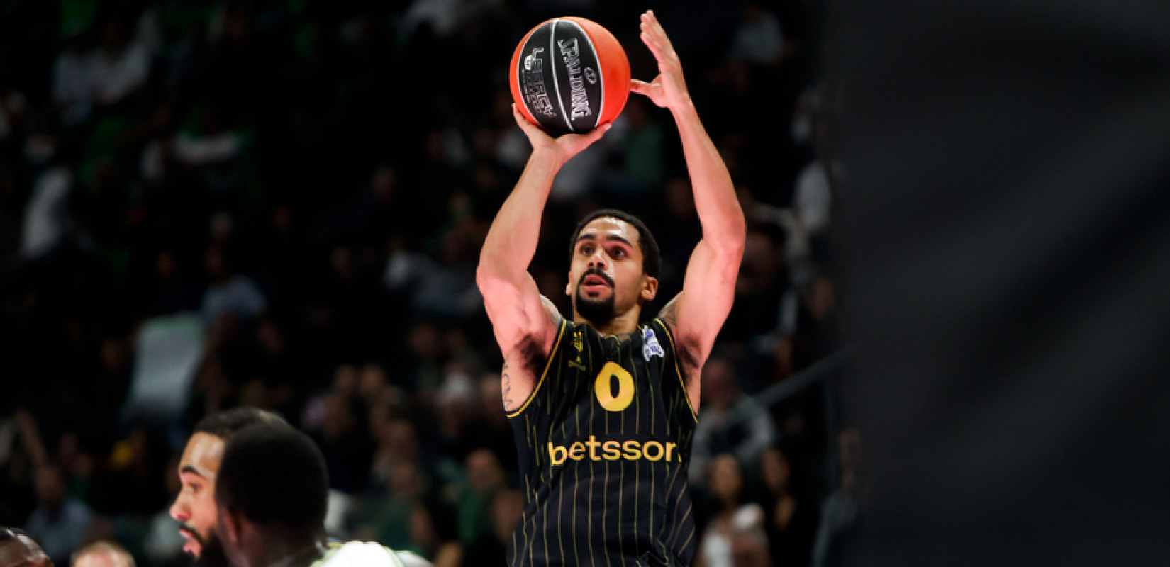 Μπάσκετ: Τρομερή εμφάνιση του Άρη στο ΟΑΚΑ, λύγισε στο τέλος από τον Παναθηναϊκό (βίντεο)