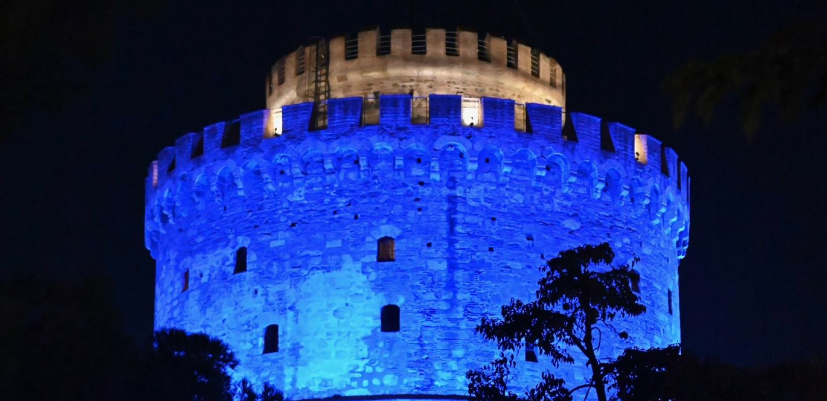 Θεσσαλονίκη: O Λευκός Πύργος «στα μπλε» για την Παγκόσμια Ημέρα διαβήτη