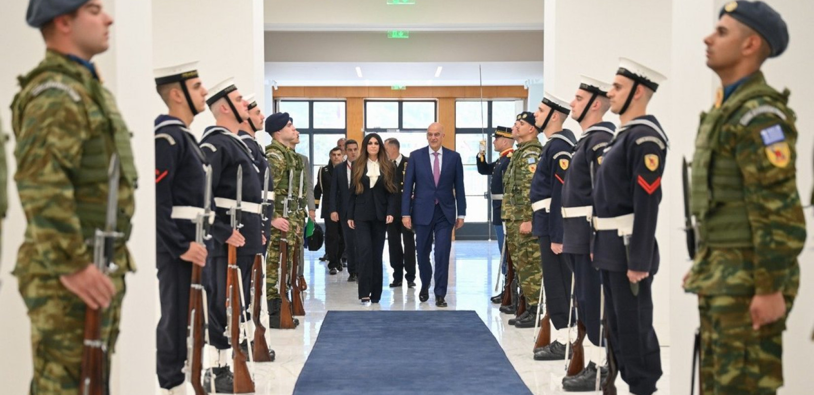 Πεντάγωνο: Την Κ. Γκίλφοϊλ υποδέχθηκε ο Ν. Δένδιας