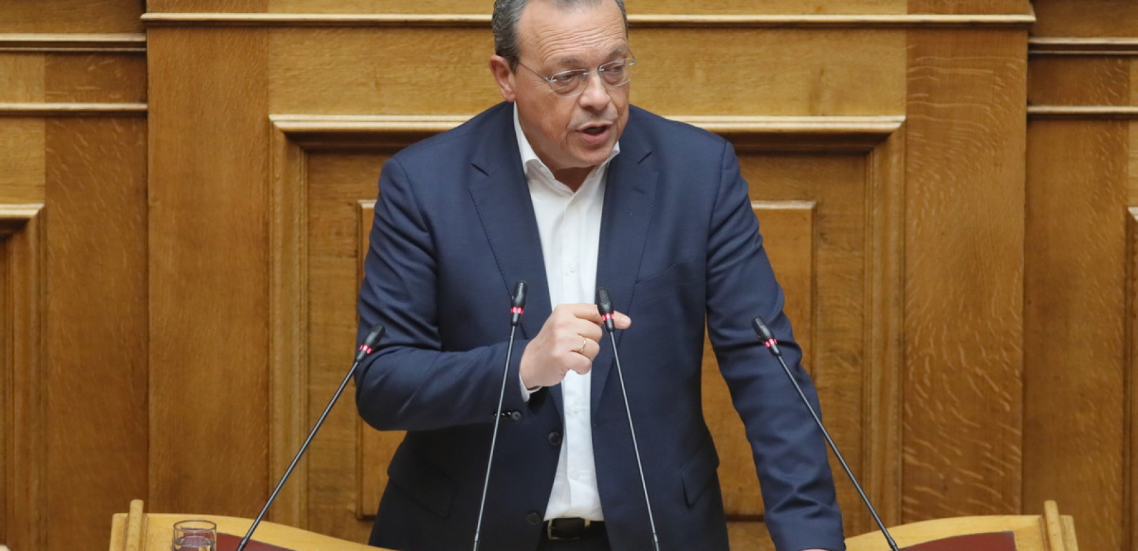 Βουλή - Σ. Φάμελλος: Είστε υπεύθυνοι για την καταστροφή της ελληνικής υπαίθρου