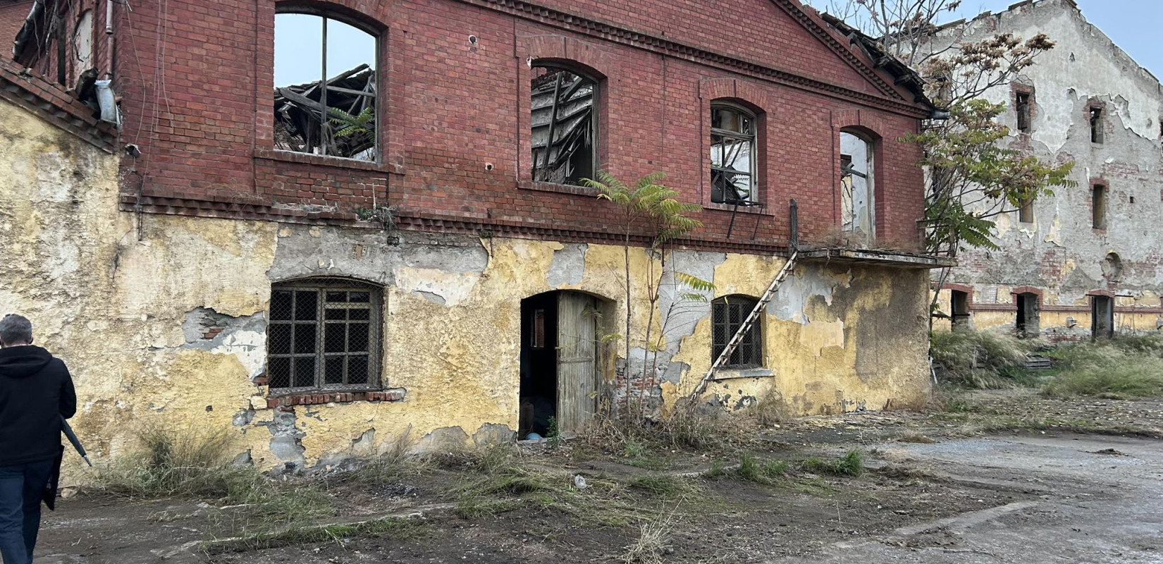 Ξαναζωντανεύει το Φιξ - Ξενάγηση στους χώρους της Dimand στη Θεσσαλονίκη