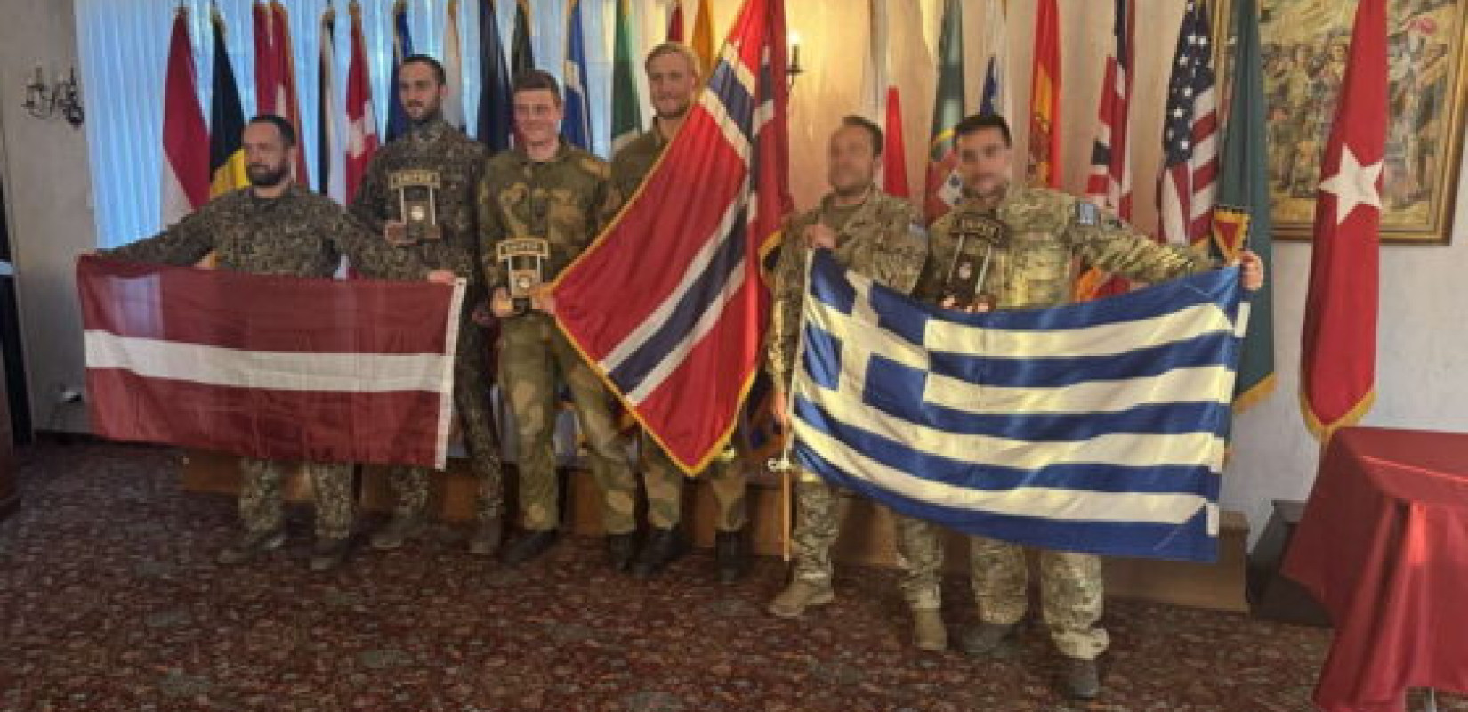 Την 3η θέση κατέκτησαν μέλη της ΔΕΠ στον πολυεθνικό στρατιωτικό διαγωνισμό «European Best Sniper Team Competition 25»