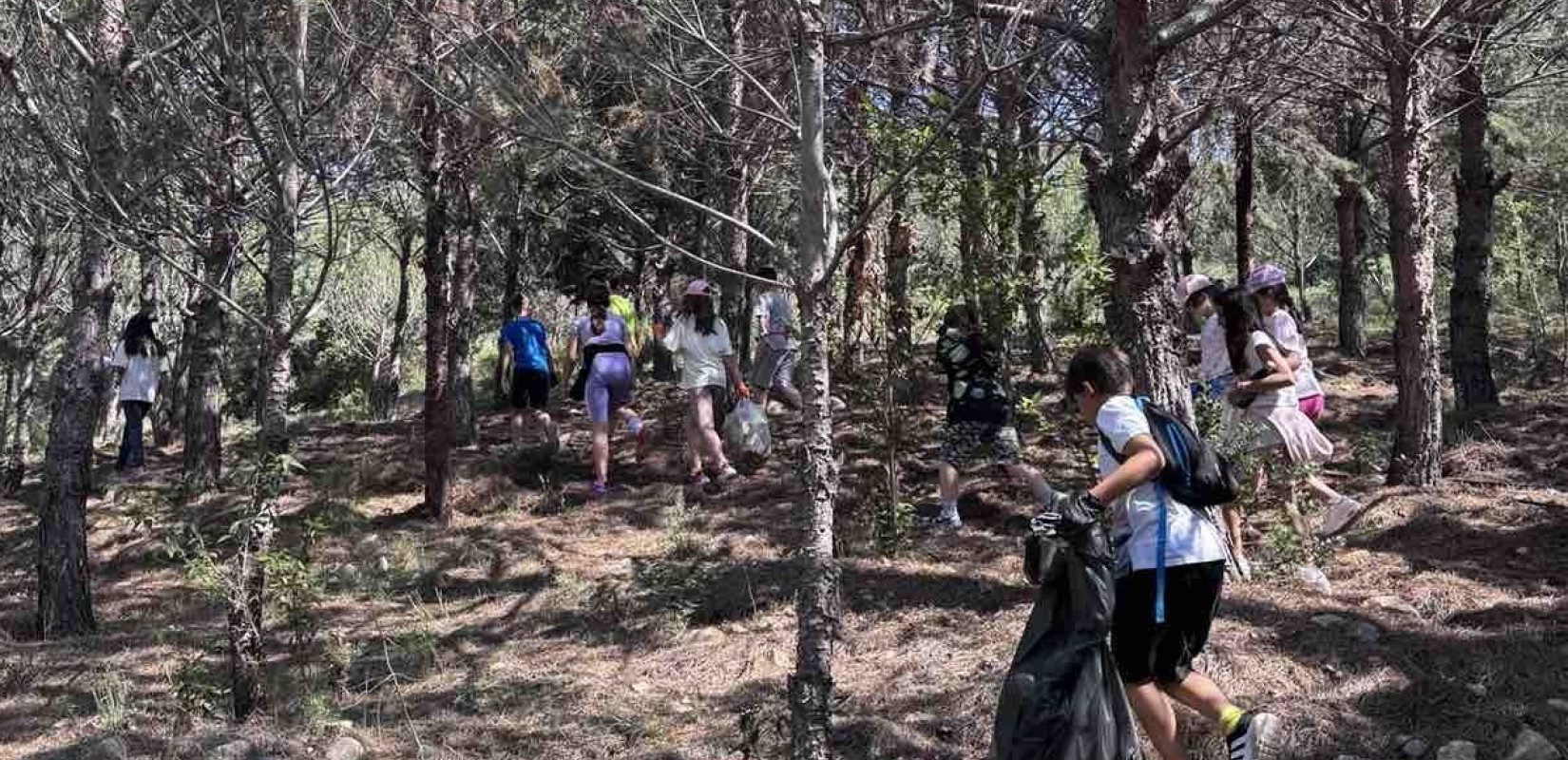 Μαθητές δημοτικού υιοθετούν δάσος στο Ωραιόκαστρο