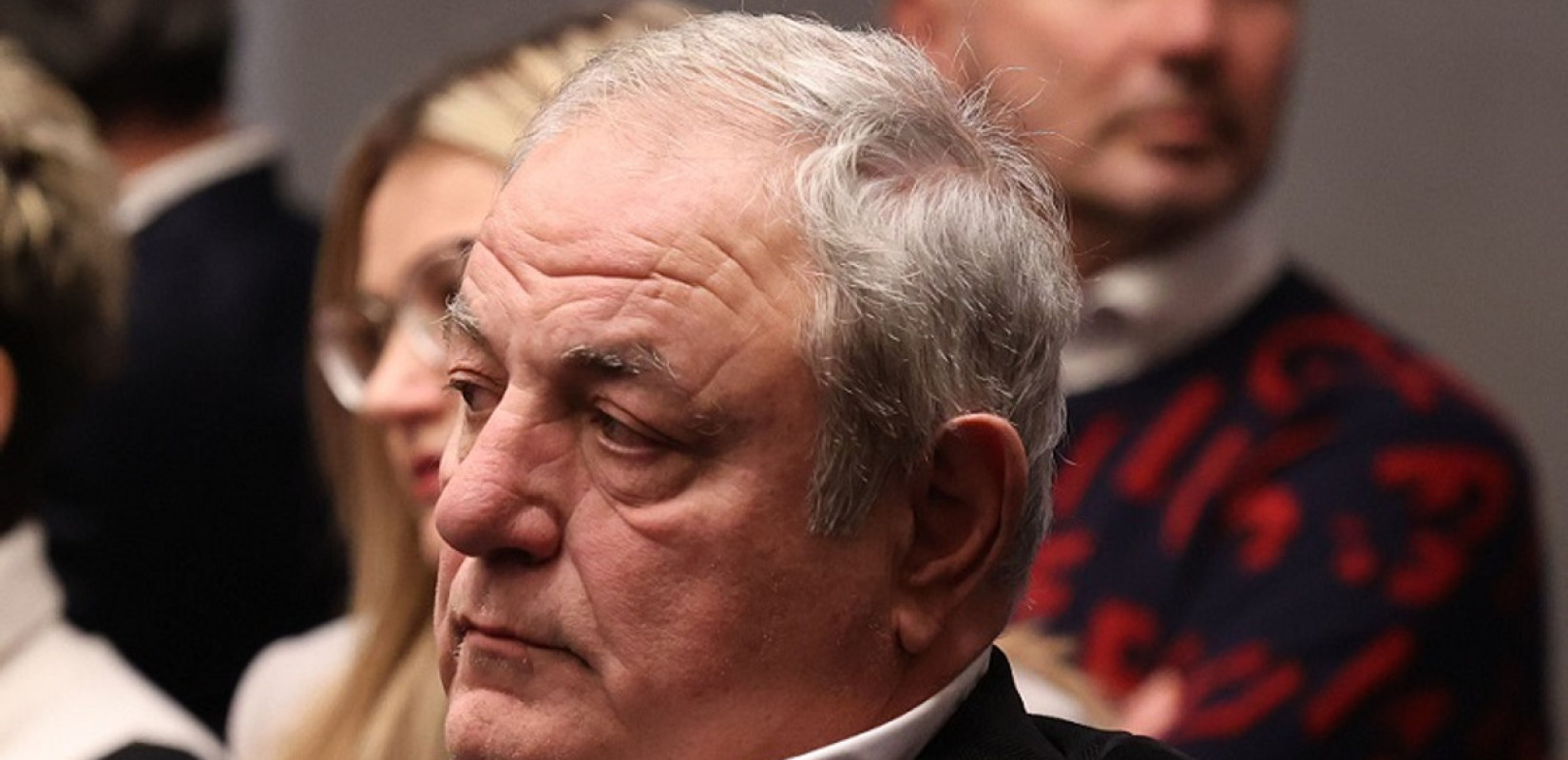 Ευθύμης Κιουμουρτζόγλου: Δάσκαλος στα αμφιθέατρα, δάσκαλος και στα παρκέ (βίντεο)