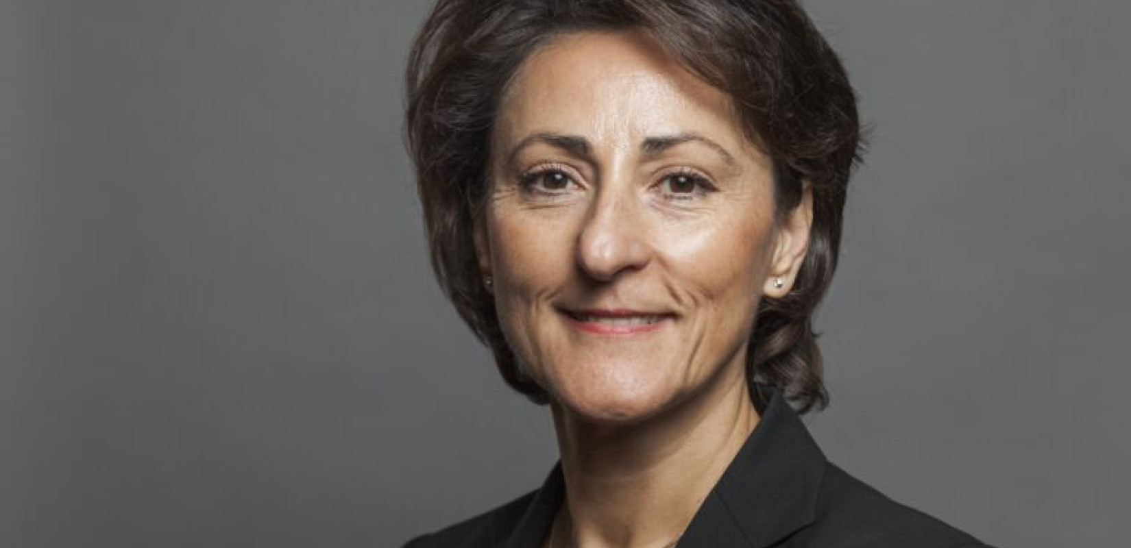 Ιωάννα Ζαχαράκη: Η ελληνίδα αντιδήμαρχος του Ζόλινγκεν επανεξελέγη - Οι πρωτοβουλίες της για τους Έλληνες της περιοχής