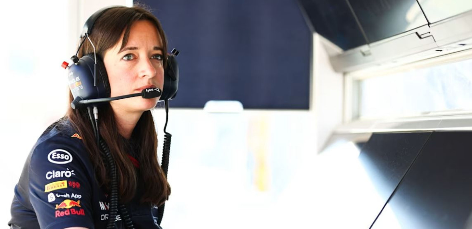 Φόρμουλα 1: Ποια είναι η Χάνα Σμίτς που κάνει «μαγικά» στην στρατηγική της Red Bull και οδηγεί τον Φερστάπεν στο πρωτάθλημα