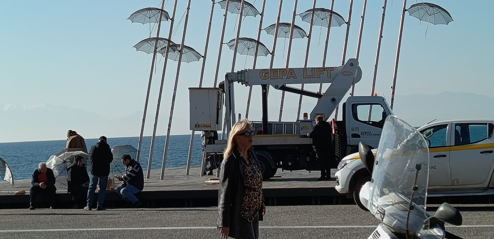 Θεσσαλονίκη: Οι «Ομπρέλες» επέστρεψαν στη Νέα Παραλία