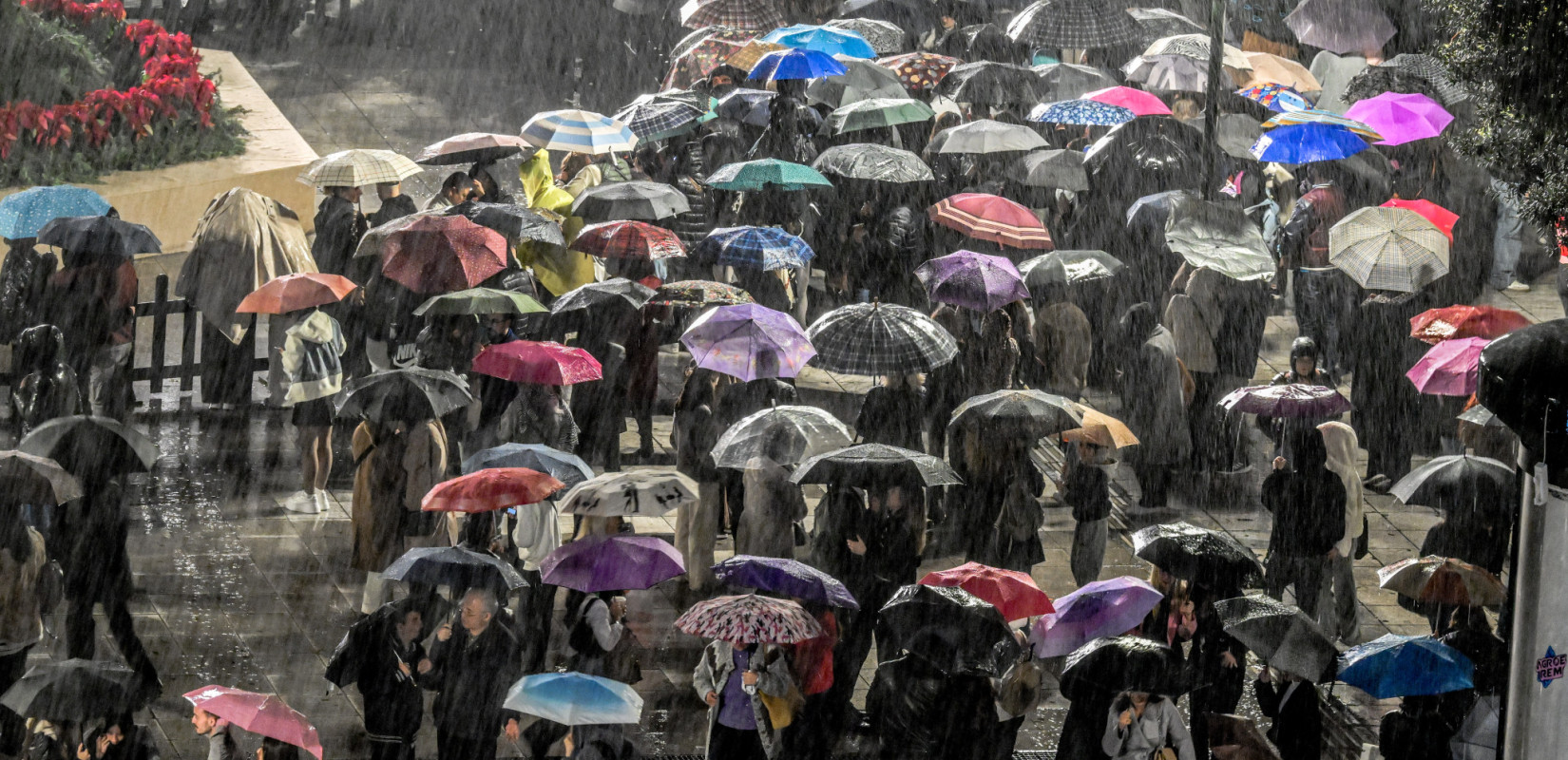 Καιρός: Έρχεται υγρός Δεκέμβριος με βροχές - Δείτε χάρτες και αναλυτική πρόγνωση