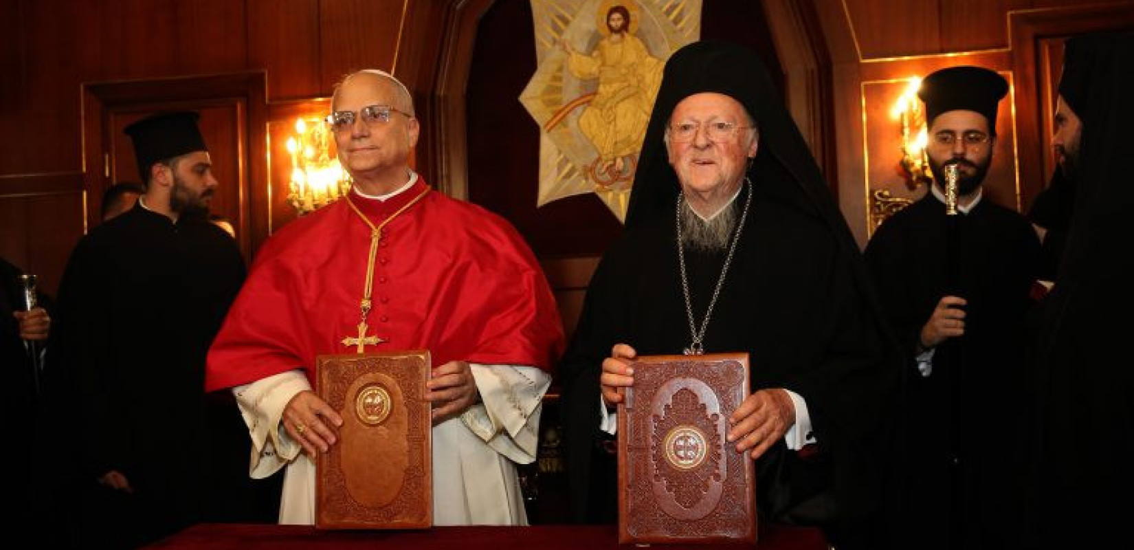 Κοινή Δήλωση Πατριάρχη – Πάπα: Η πίστη στο Σύμβολο της Νίκαιας αποτελεί κοινό τόπο – Τα επόμενα βήματα των δύο Εκκλησιών