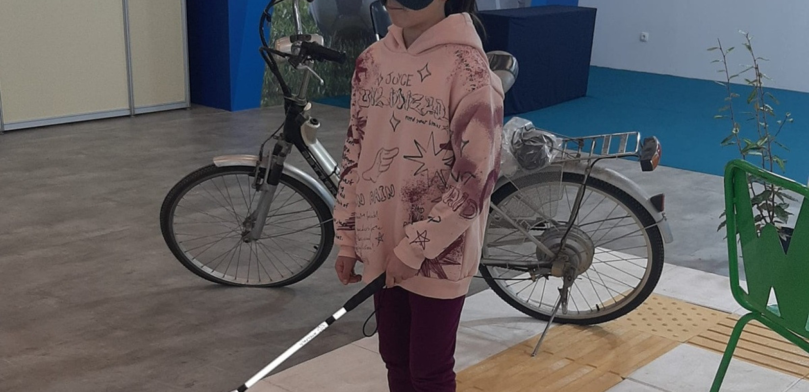 Θεσσαλονίκη: Πολίτες και μαθητές θα χρησιμοποιήσουν αναπηρικό αμαξίδιο και θα περπατούν χωρίς να βλέπουν