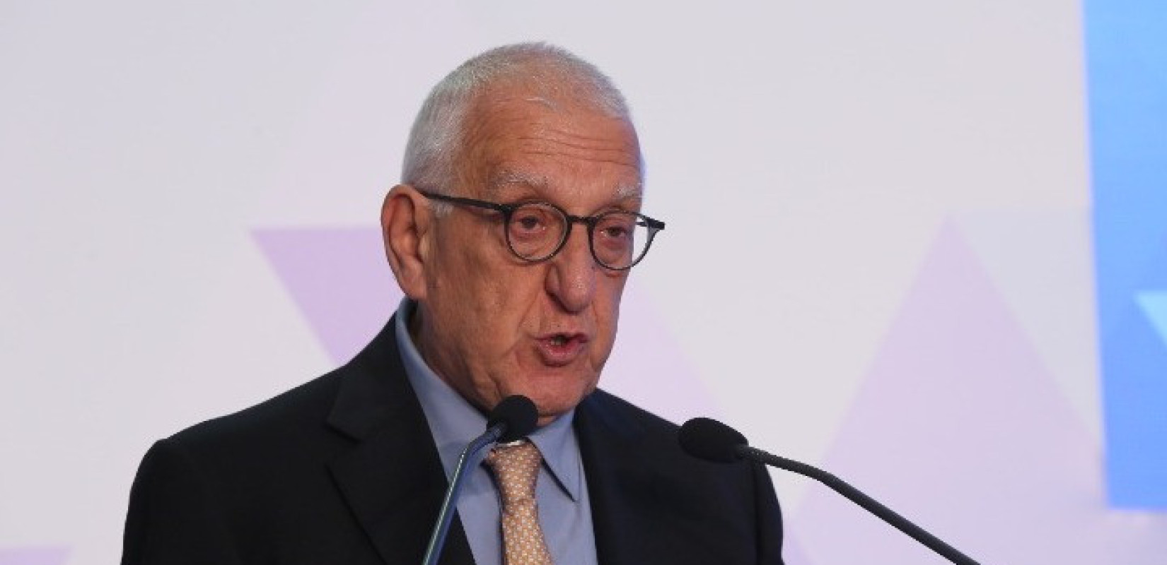 Ν. Κακλαμάνης: «Η συλλογή φωτογραφιών των 200 εκτελεσθέντων της Καισαριανής είναι πλέον μνημείο της νεότερης ιστορίας μας»