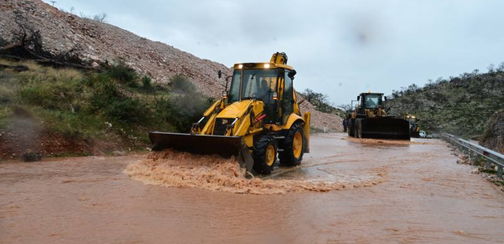 Κακοκαιρία Byron: «Δεν έχει τελειώσει» - Οι επτά περιοχές που θα «χτυπήσει» τις επόμενες ώρες – Live η πορεία της