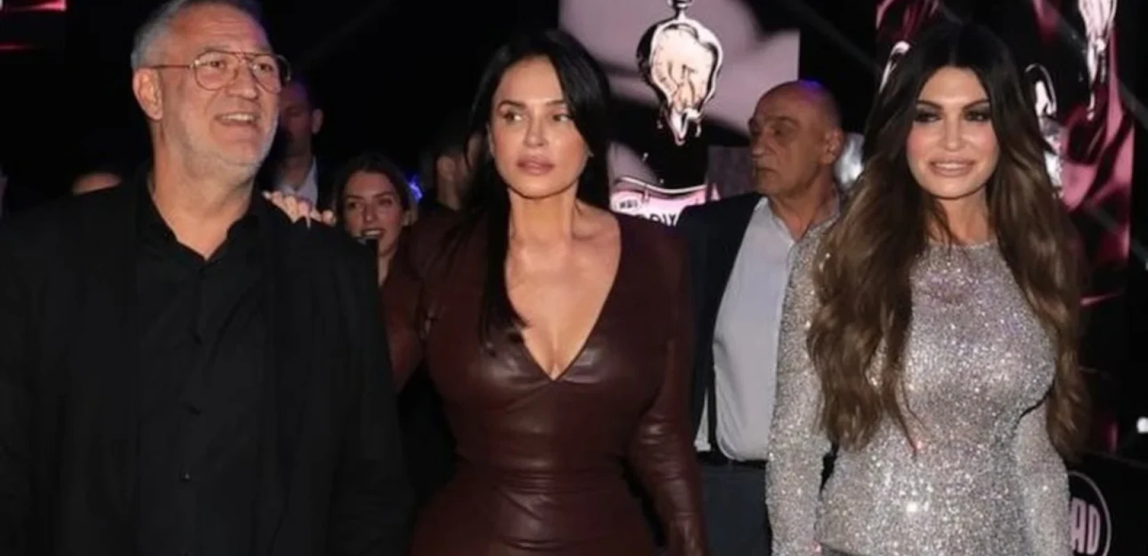 Στο Madwalk η πρέσβης των ΗΠΑ στην Αθήνα, Κίμπερλι Γκίλφοϊλ