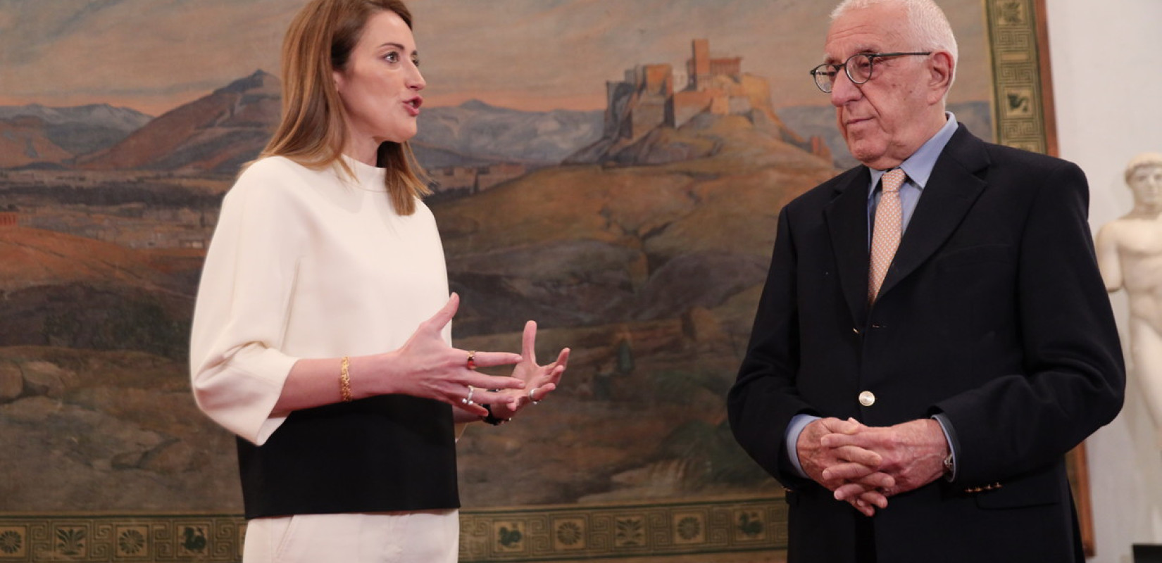 Βουλή: «Όχι» σε περικοπές στους αγρότες – «Όχι» σε διαιρεμένη Κύπρο - Τα μηνύματα Ν. Κακλαμάνη και Ρ. Μέτσολα