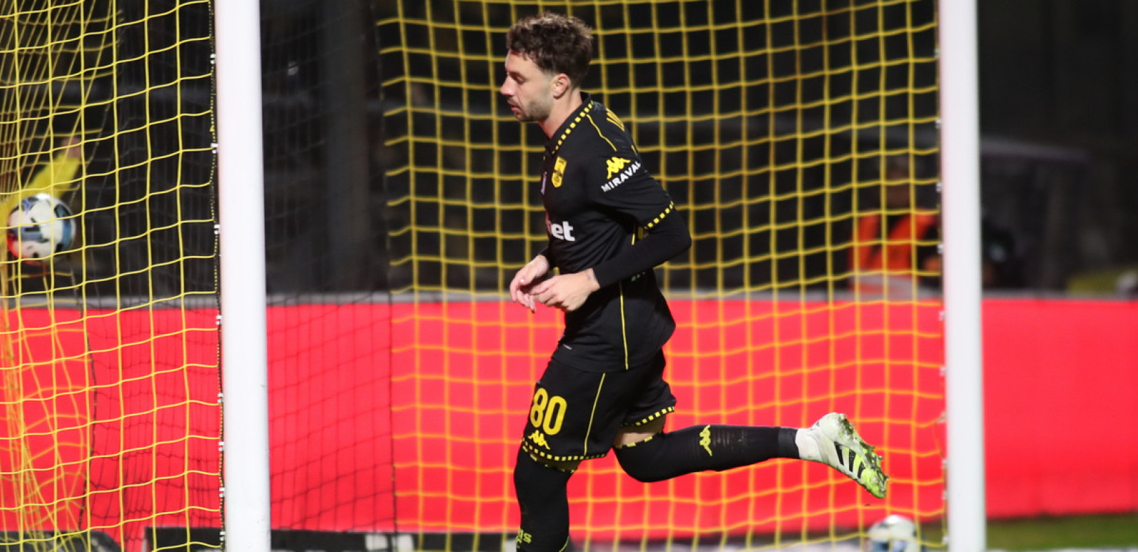 Άρης: Ο Μορόν σκοράρει και γράφει ιστορία