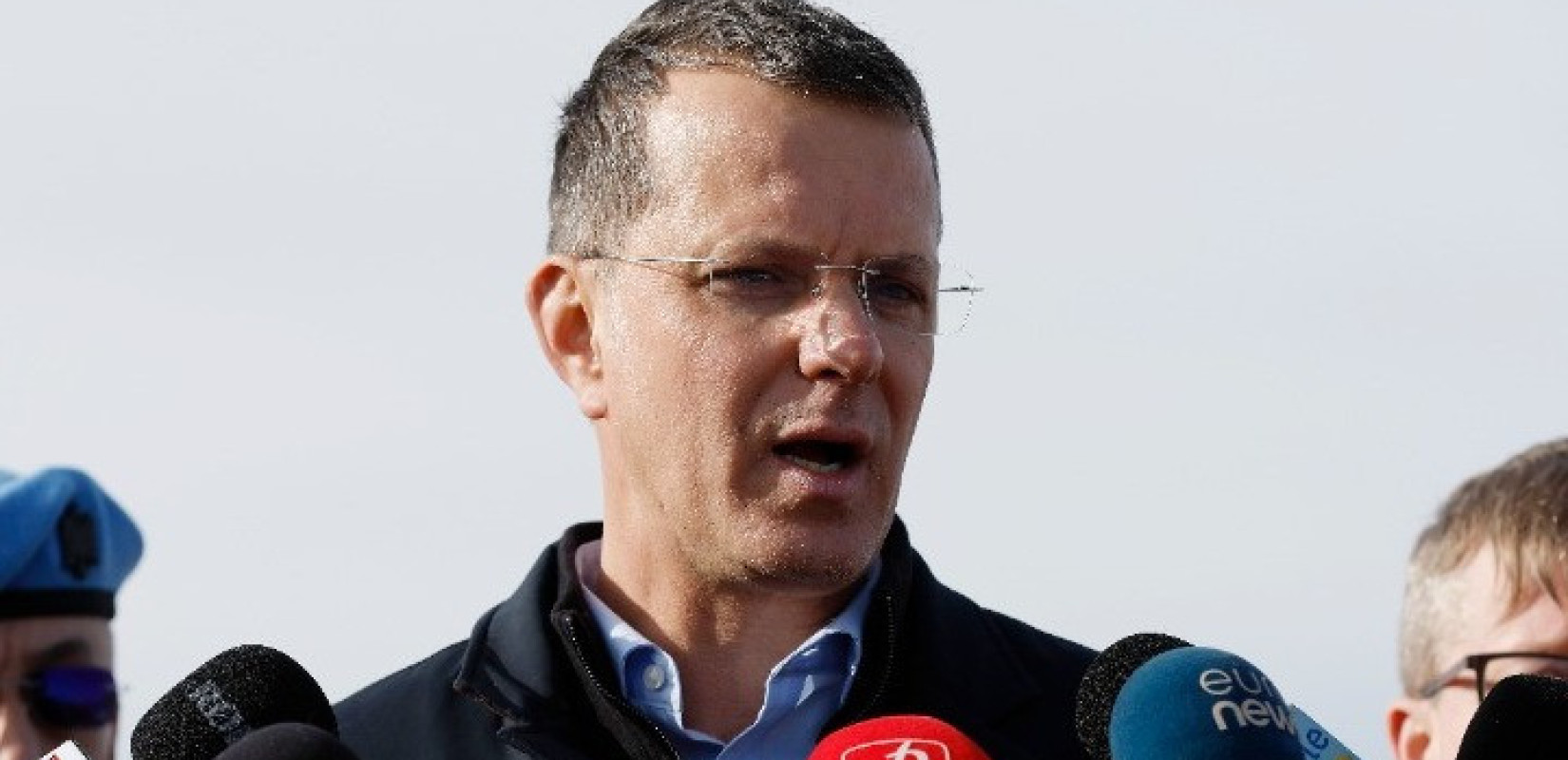 Ρουμανία: Ο υπουργός Άμυνας παραιτήθηκε αφού παραδέχθηκε ότι είχε πει ψέματα στο βιογραφικό του