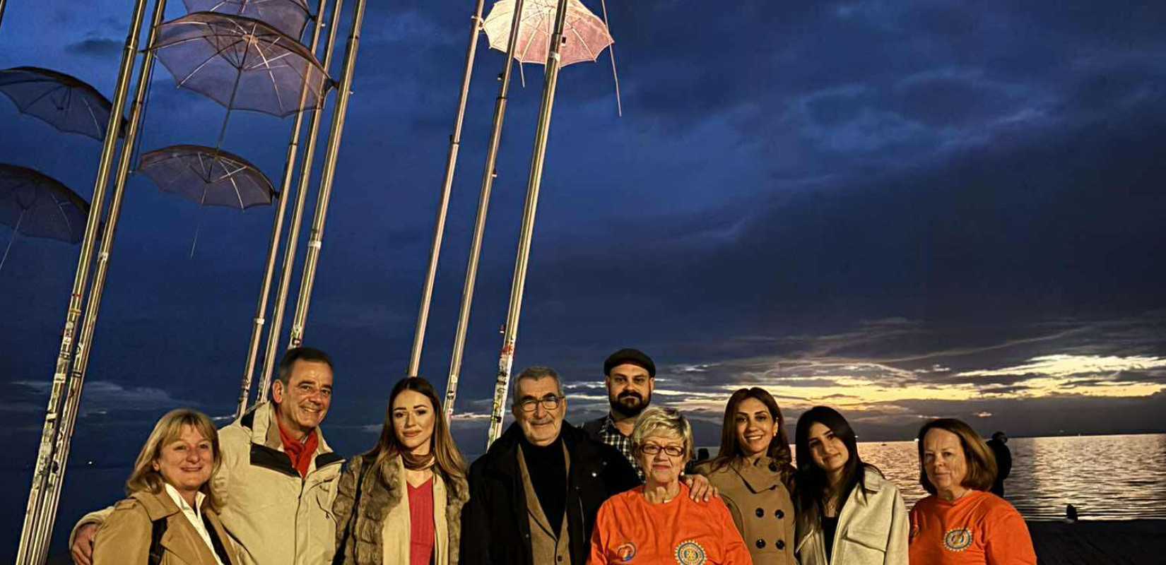 Θεσσαλονίκη: Πορτοκαλί σύμβολο ενδυνάμωσης οι «Ομπρέλες» στη μάχη κατά της έμφυλης βίας (βίντεο)