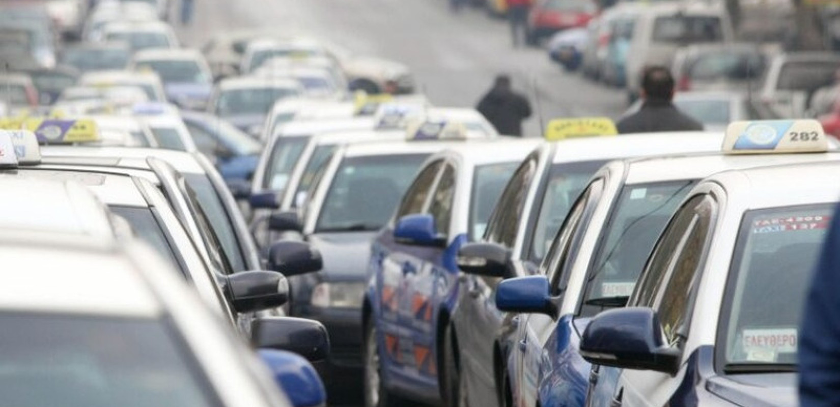 Ταξί: «Τραβούν» χειρόφρενο Τρίτη και Τετάρτη - Πανελλαδική απεργία