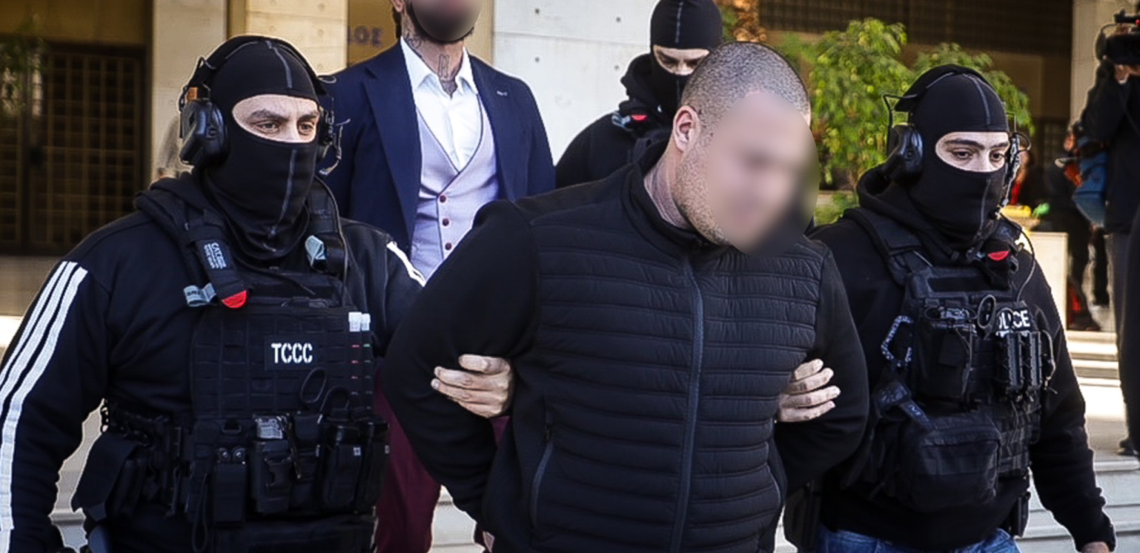 Καλαμάτα: Στους ανακριτές οι δύο συλληφθέντες για τη δολοφονία στη Φοινικούντα - Ηθικοί αυτουργοί και συνεργοί στο στόχαστρο