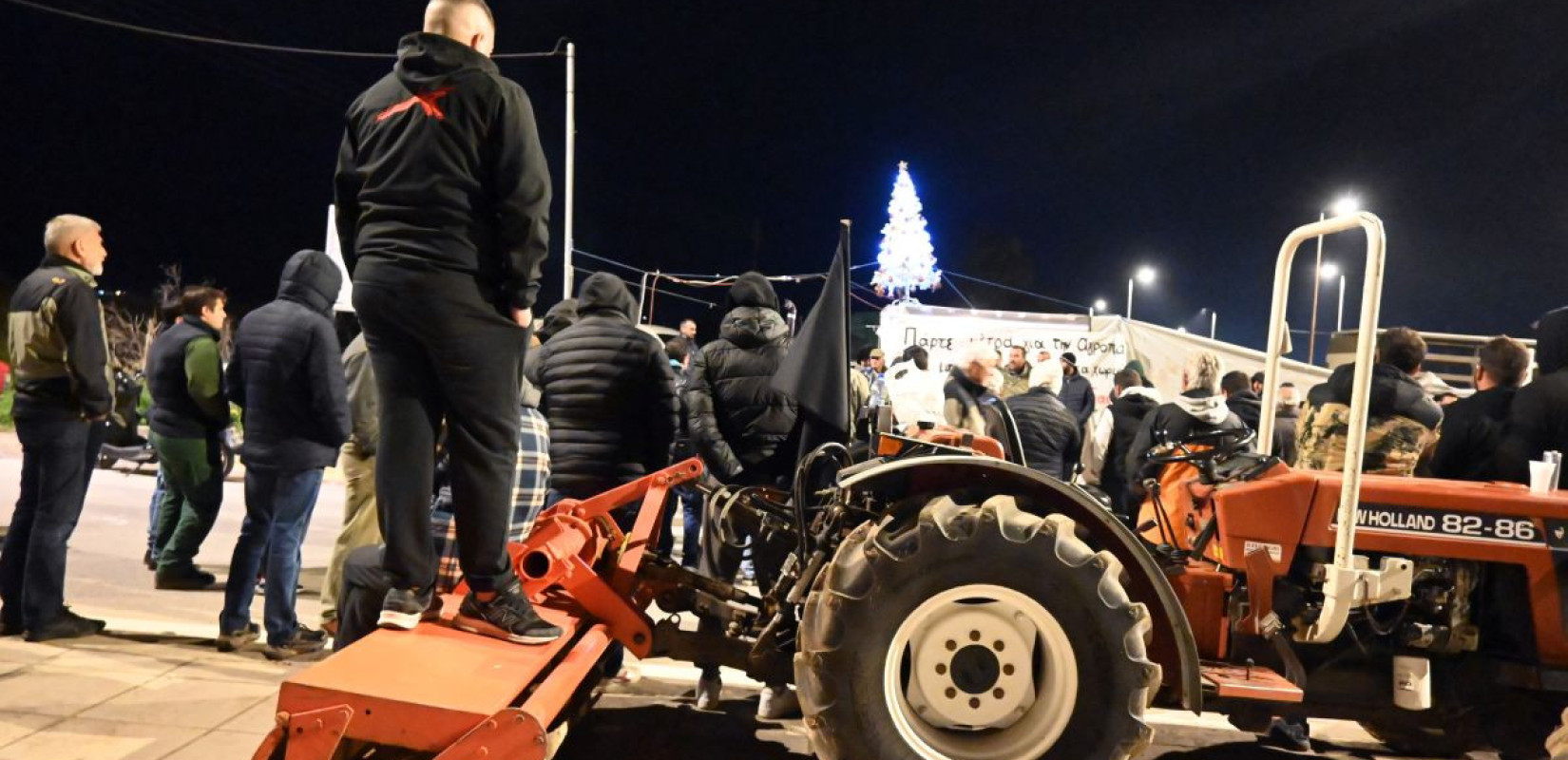 Την Τρίτη αποφασίζουν όλοι μαζί οι αγρότες μετά τις ανακοινώσεις του Τσιάρα - Διαβλέπουν πρόθεση της κυβέρνησης να τους διασπάσει (βίντεο)