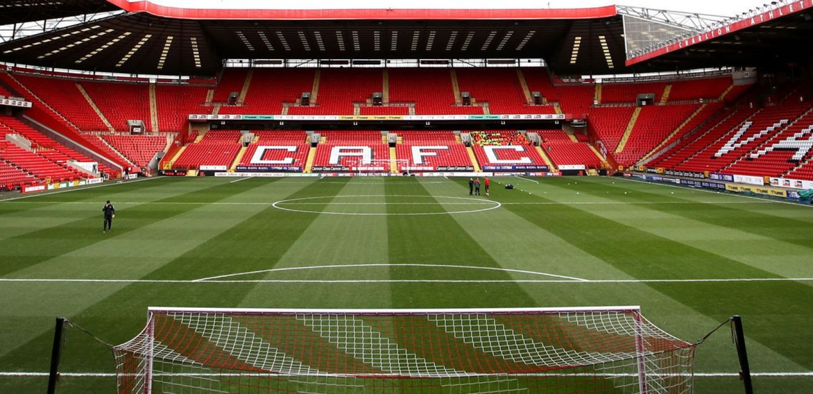 Θρήνος στην Championship: Οπαδός έχασε τη ζωή του, αναβλήθηκε το ματς