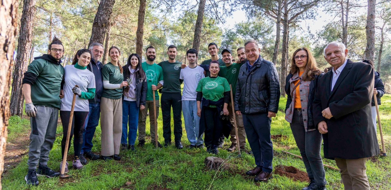 Θεσσαλονίκη: Νέα δενδροφύτευση με 1.100 δενδρύλλια στο περιαστικό δάσος της Άνω Τούμπας