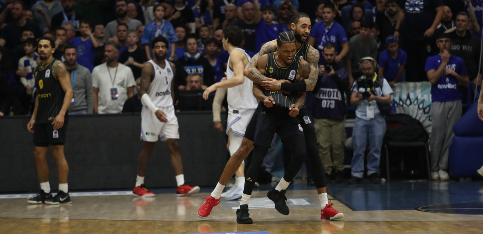 Μπάσκετ: Μαγικό απόγευμα στο Ιβανώφειο, μεγάλο διπλό του Άρη (βίντεο)