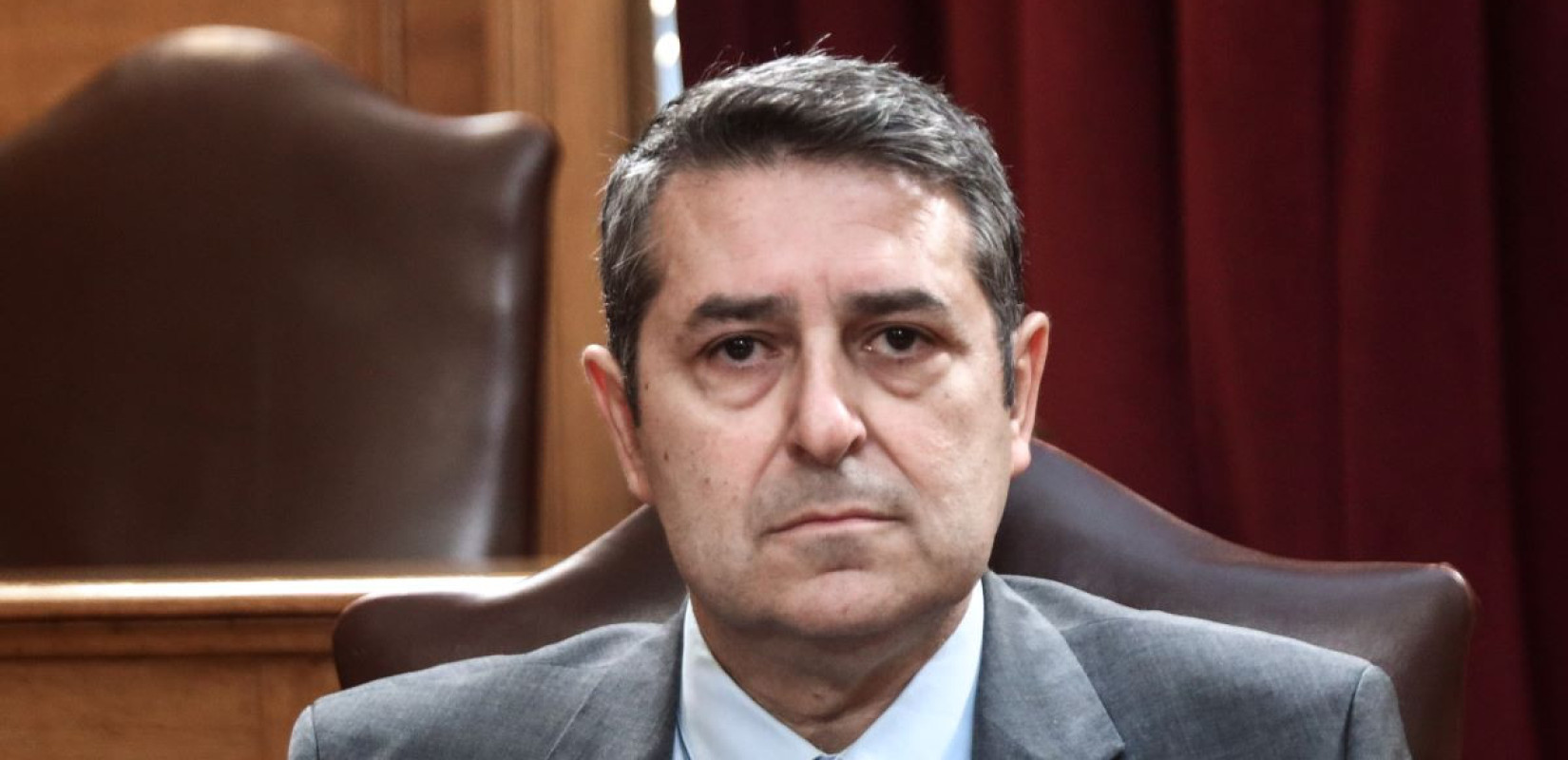 Στη ΜΕΘ διασωληνωμένος ο Γιώργος Μυλωνάκης μετά από εγκεφαλικό ανεύρυσμα - Κυβερνητικό κλιμάκιο στον «Ευαγγελισμό»