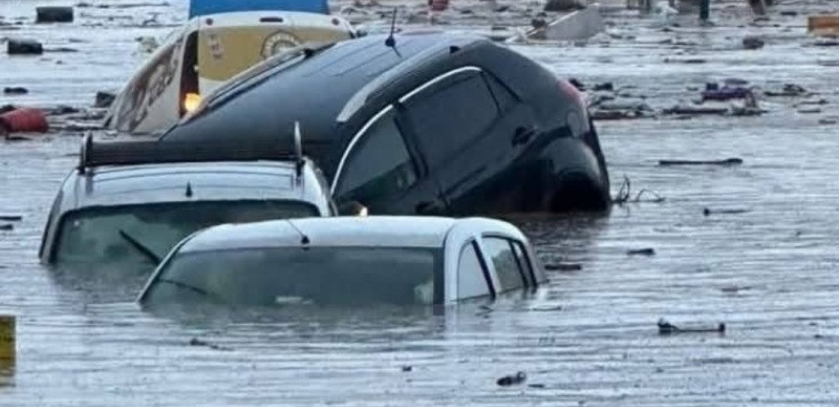 Μαρόκο: Τουλάχιστον 21 νεκροί στη Σάφι από ξαφνικές πλημμύρες - Τεράστιες καταστροφές σε σπίτια, δρόμους και αυτοκίνητα (βίντεο)