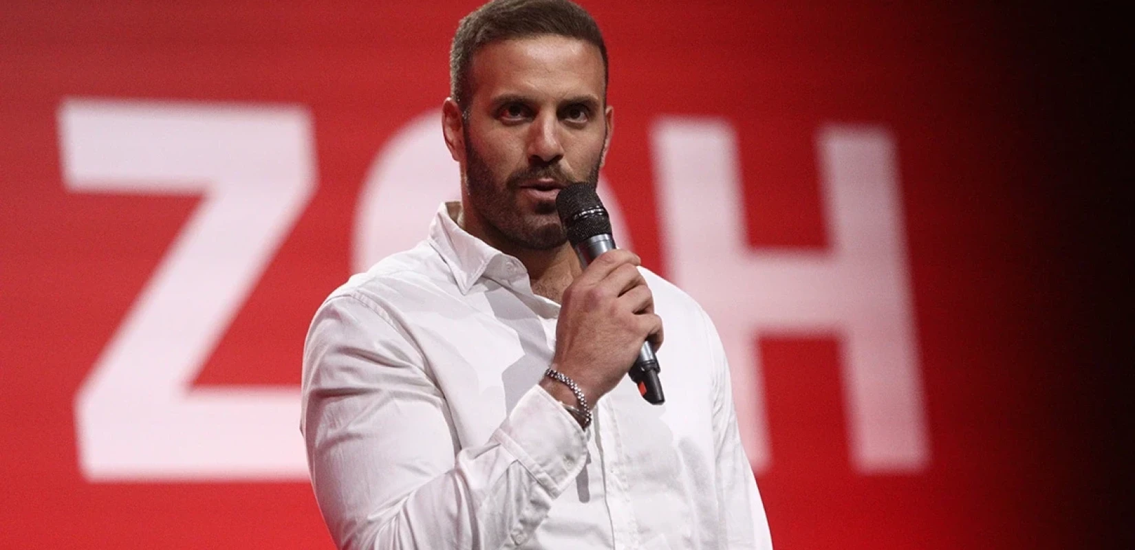 Εκτός ευρωομάδας ΣΥΡΙΖΑ-ΠΣ ο Νίκος Παππάς- Επιτέθηκε σε δημοσιογράφο