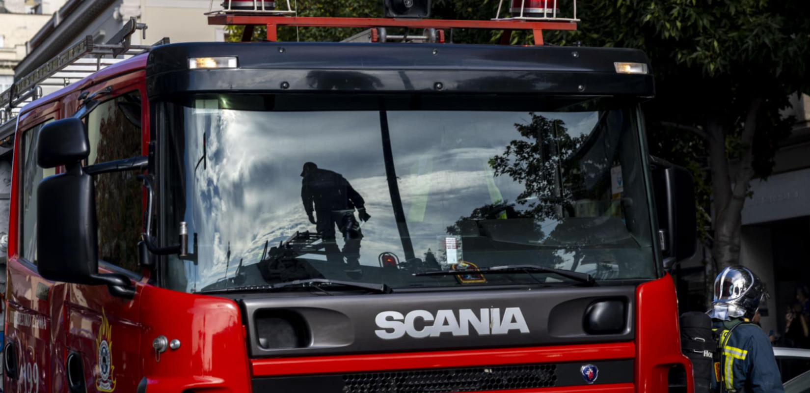 Θεσσαλονίκη: Φωτιά σε σπίτι στην Πολίχνη - Στο νοσοκομείο μία γυναίκα