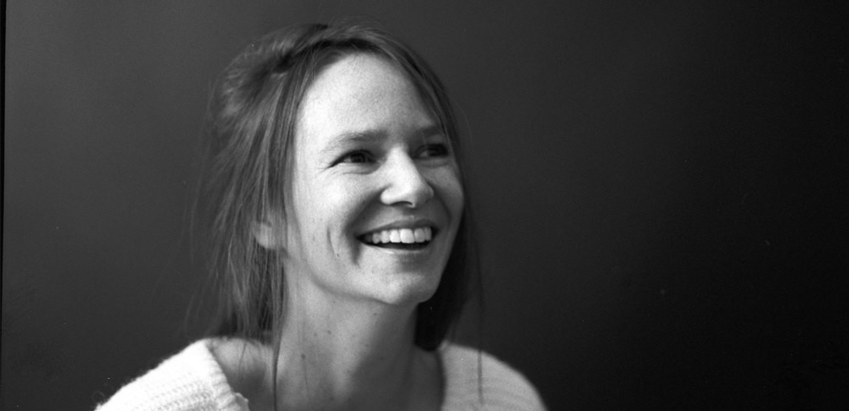 Συγγραφείς του κόσμου ταξιδεύουν στο Μέγαρο: Η Tiphaine Rivière στη Θεσσαλονίκη