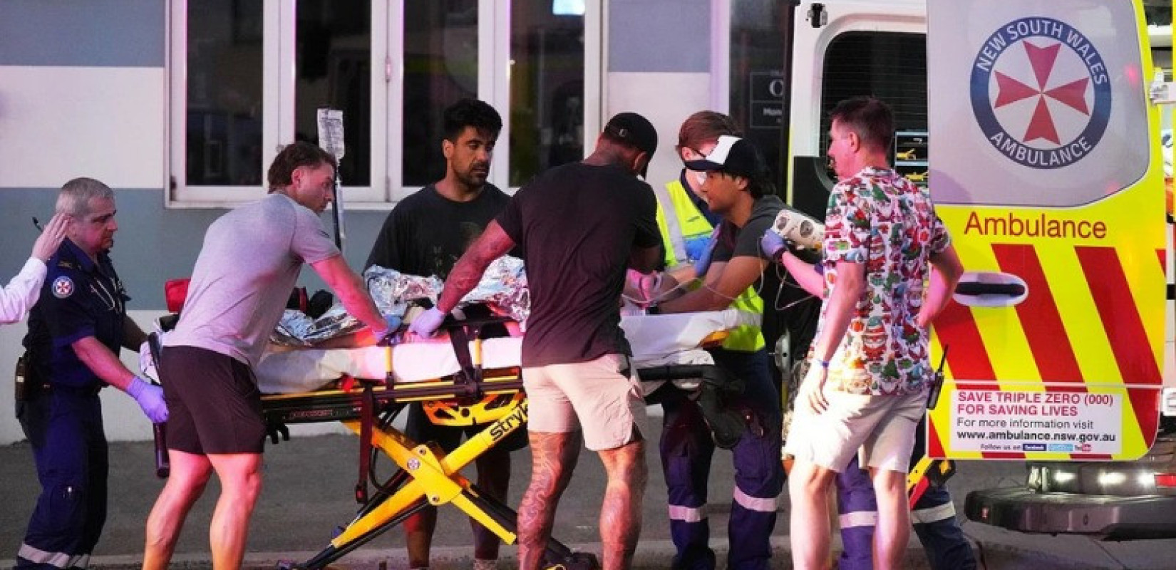 Αυστραλία: Ο πρωθυπουργός Αλμπανέζι υπέρ αυστηρότερης νομοθεσίας για τα όπλα μετά τη σφαγή στο Σίδνεϊ