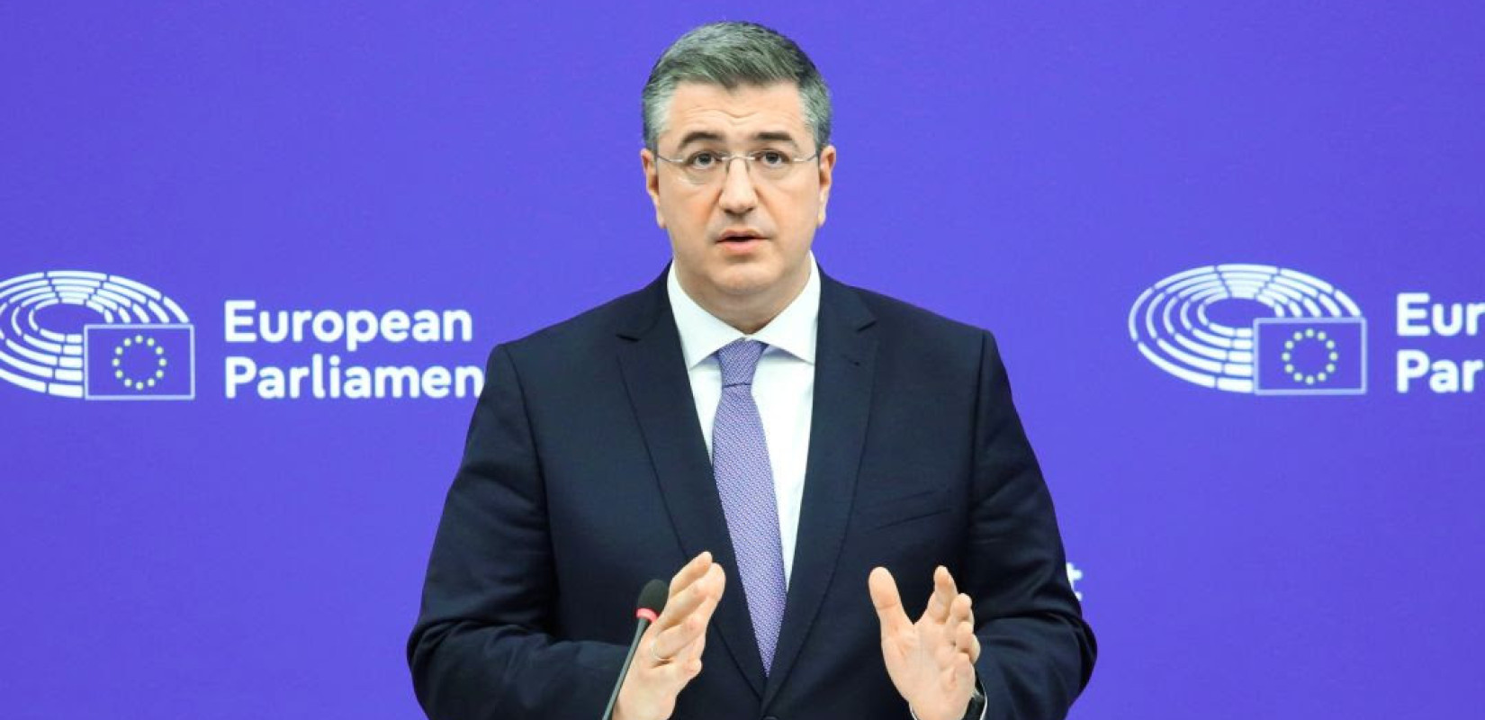 Απ. Τζιτζικώστας: Το 2026 η χώρα μας θα παραλάβει δύο υπερσύγχρονα τρένα