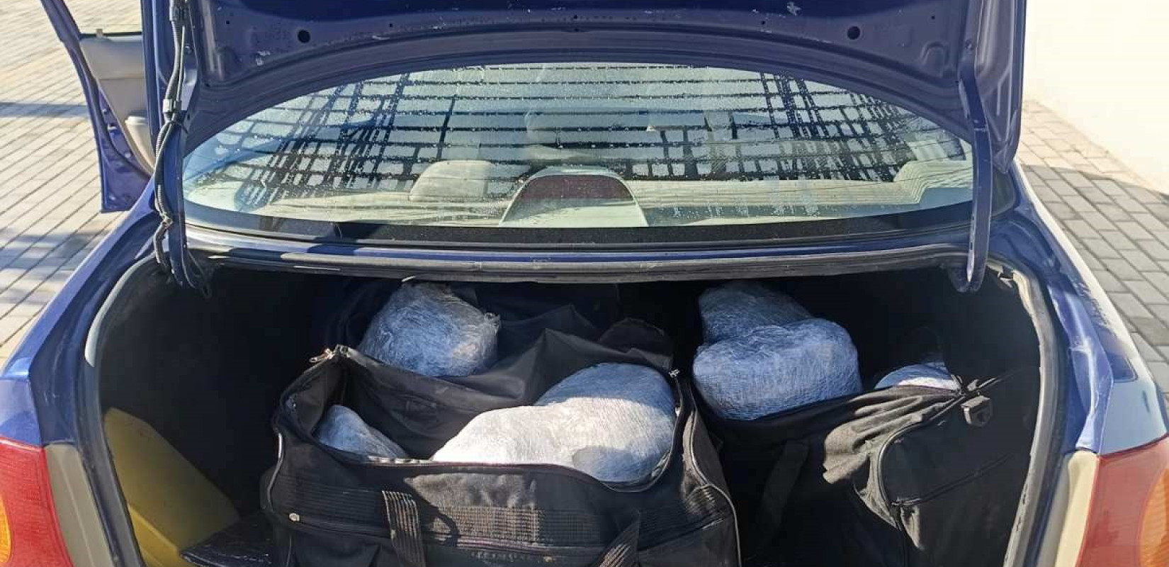 Τρεις συλλήψεις σε Πέλλα και Καστοριά για διακίνηση μεγάλης ποσότητας ακατέργαστης κάνναβης